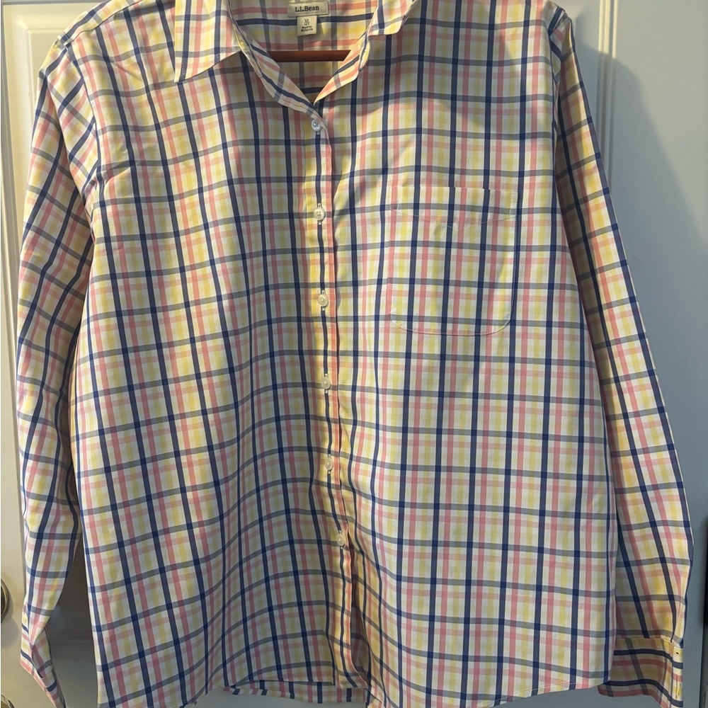 L.L. Bean Woman’s 100% Cotton Wrinkle Free  Colorful Plaid Button Down Shirt